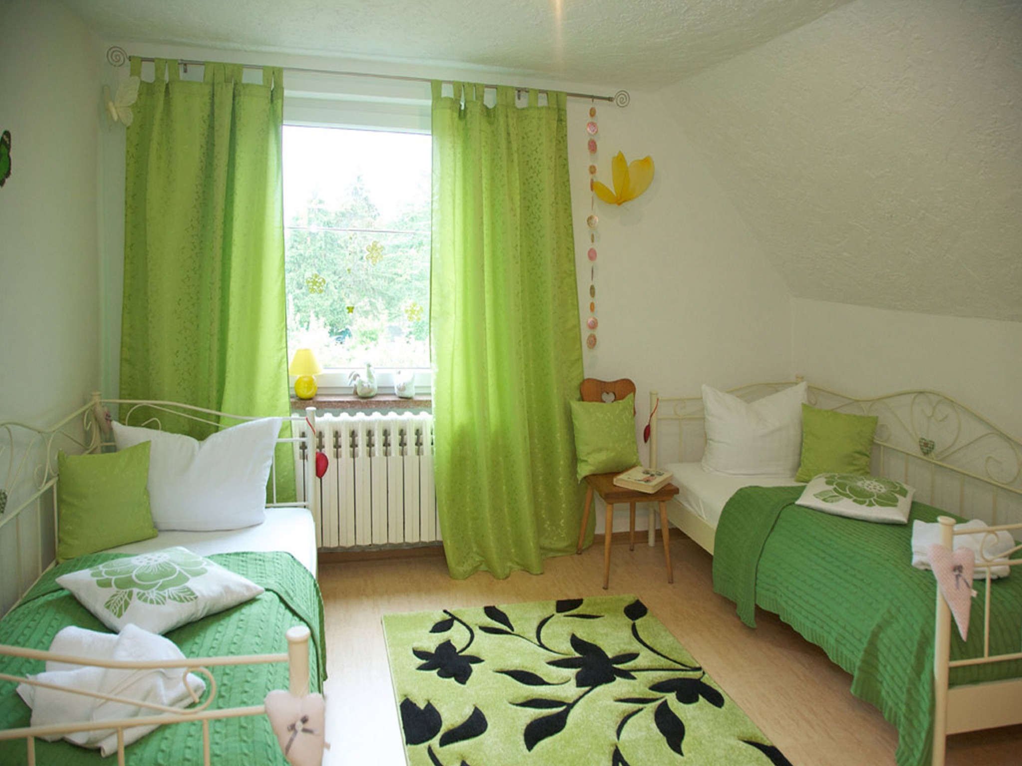 Gerdi – Kinderzimmer mit zwei Einzelbetten